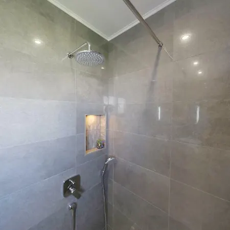 Harbour Sea View Apartman Zára