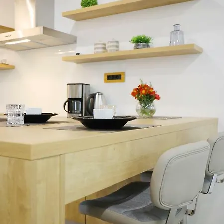 Harbour Sea View זאדאר