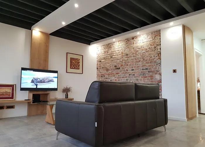 Lägenhet Harbour Sea View