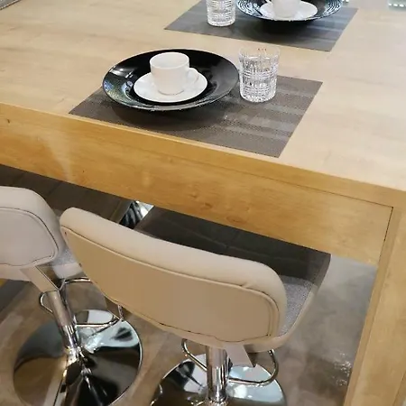 Lejlighed Harbour Sea View