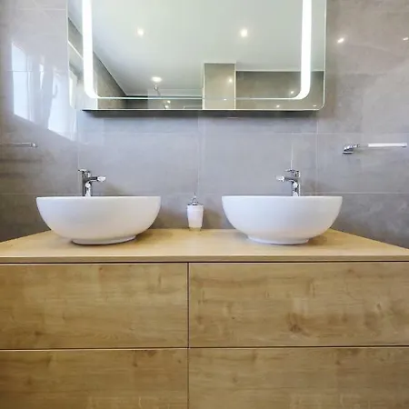 Harbour Sea View Lejlighed