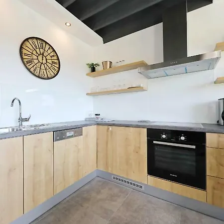 Lejlighed Harbour Sea View *