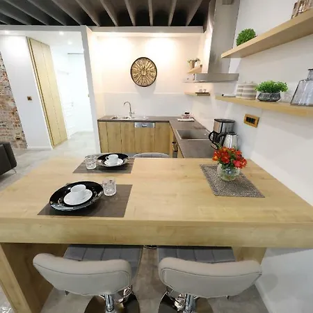 Harbour Sea View Lejlighed