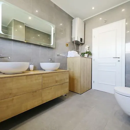 Lejlighed Harbour Sea View